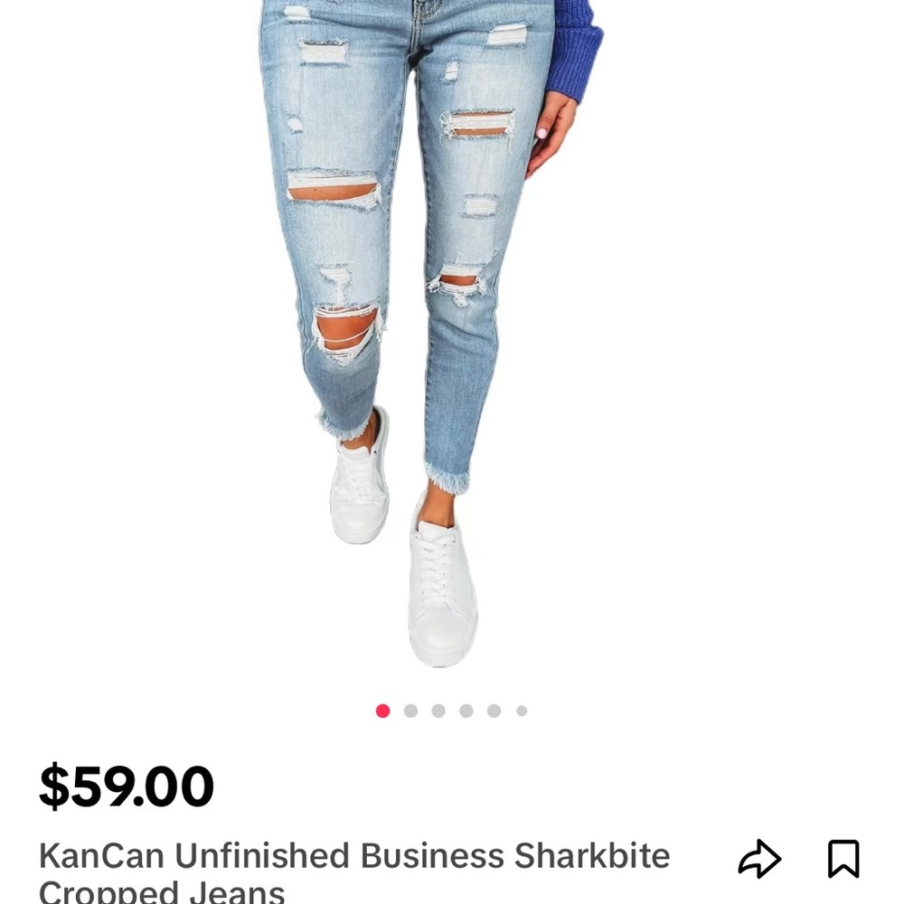KanCan NWT Sharkbite cropped jeans size 7/27